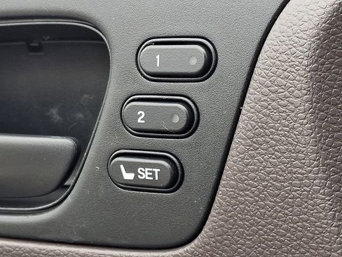 Used 2023 Honda Odyssey EX-L image 25