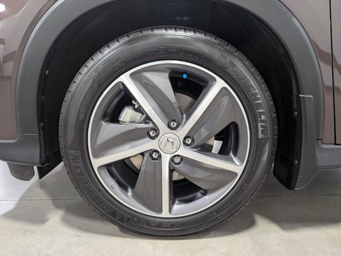 Used 2022 Honda HR-V EX image 9