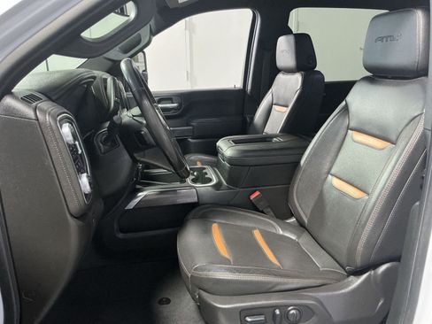 Used 2022 GMC Sierra 2500 AT4 w/ AT4 Preferred Package AWD/4WD image 14