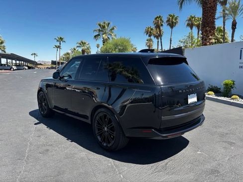 Used 2023 Land Rover Range Rover SE AWD/4WD image 7