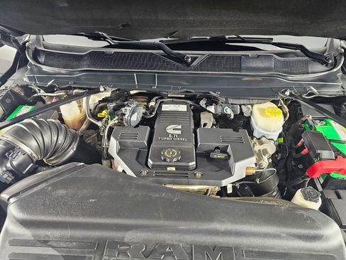 Used 2019 RAM 2500 Tradesman image 15