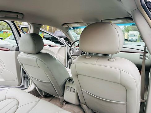 Used 2008 Buick Lucerne CXL w/ Driver Confidence Package FWD image 35