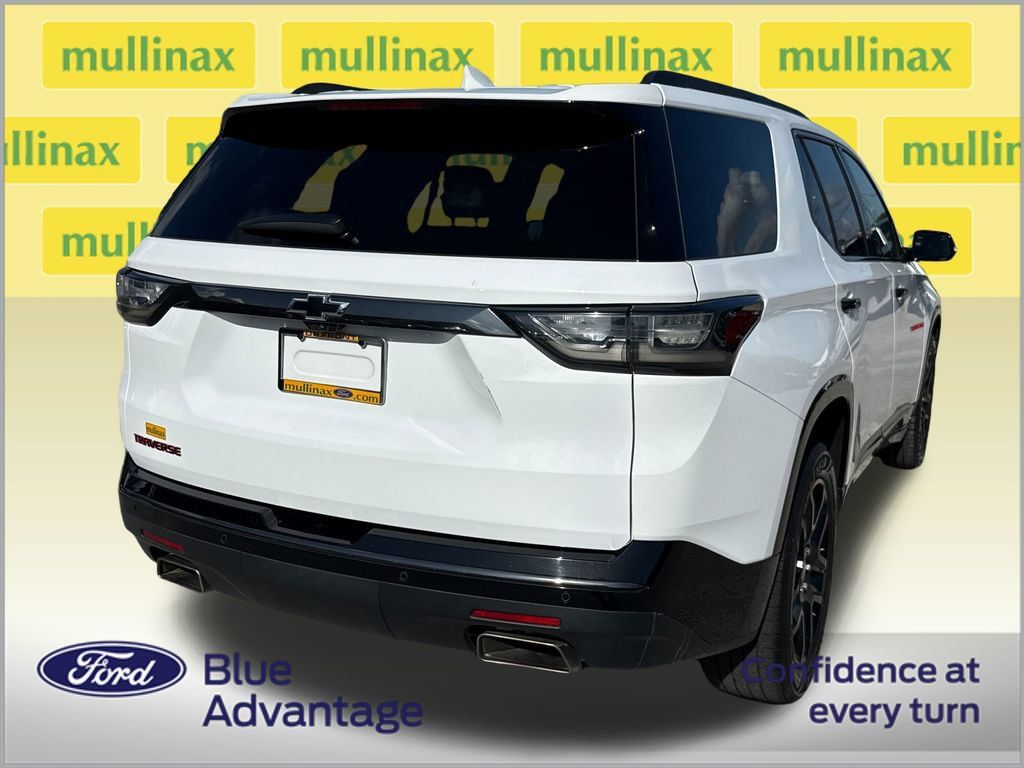 Used 2018 Chevrolet Traverse Premier w/ Redline Edition FWD image 4