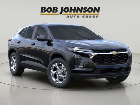 New 2026 Chevrolet Trax LS FWD image 1