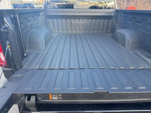 Certified 2025 GMC Sierra 1500 SLT w/ SLT Premium Plus Package image 6