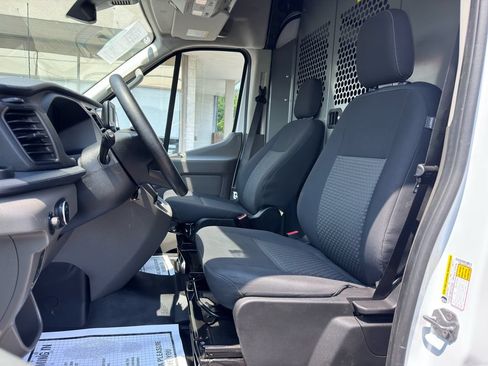 Used 2024 Ford Transit 250 148 Medium Roof w/ Load Area Protection Package RWD image 15