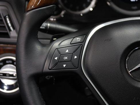 Used 2013 Mercedes-Benz E 350 4MATIC Coupe image 47