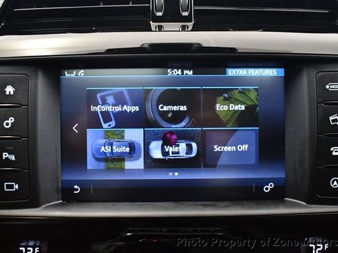 Used 2017 Jaguar XE Premium image 49