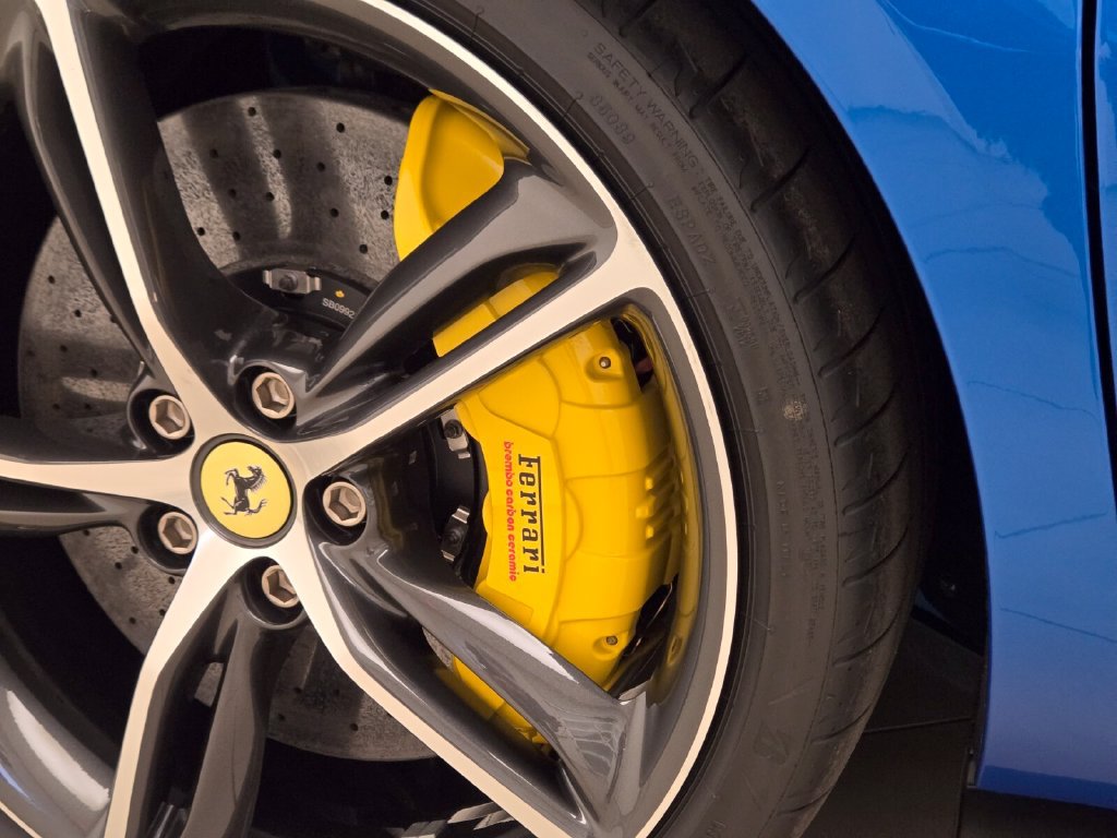 Used 2026 Ferrari 296 GTS RWD image 14