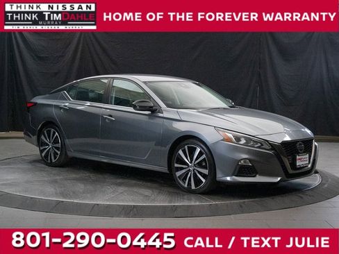 Used 2020 Nissan Altima 2.5 SR image 1