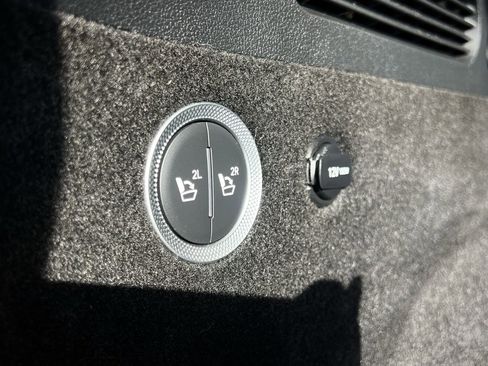 Used 2022 Genesis GV80 3.5T w/ Advanced Package 06 image 34