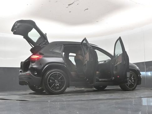 Used 2025 Mercedes-Benz GLA 35 AMG 4MATIC image 64