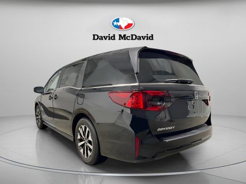 Used 2026 Honda Odyssey EX-L image 4