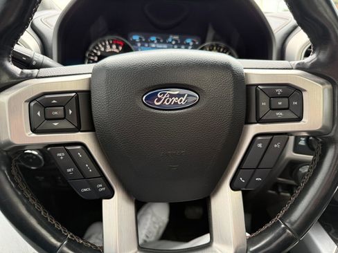 Used 2020 Ford F150 Platinum w/ Technology Package image 24