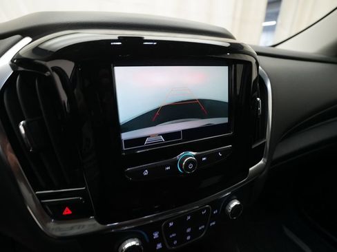 Used 2020 Chevrolet Traverse LS w/ LPO, Floor Liner Package AWD/4WD image 20