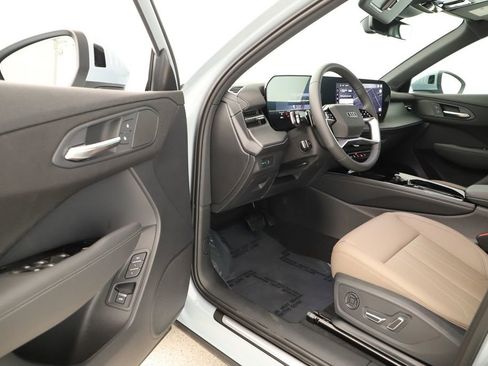 New 2026 Audi Q3 quattro 2.0T AWD/4WD image 14