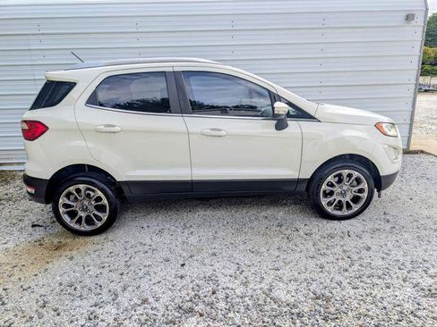 Used 2019 Ford EcoSport Titanium AWD/4WD image 2