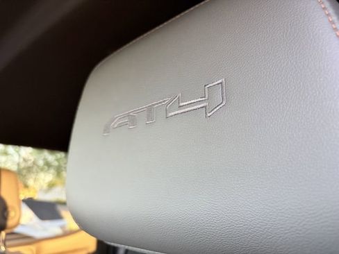 Used 2020 GMC Sierra 1500 AT4 w/ AT4 Carbonpro Edition image 9