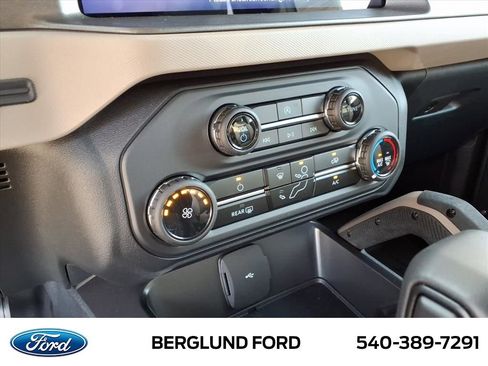 Used 2024 Ford Bronco Big Bend image 28