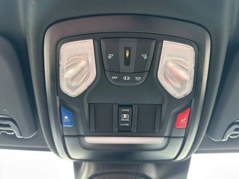 Used 2026 RAM 2500 Tradesman AWD/4WD image 23