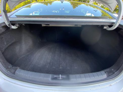 Used 2020 Hyundai Elantra SEL w/ Cargo Package (C1) FWD image 19