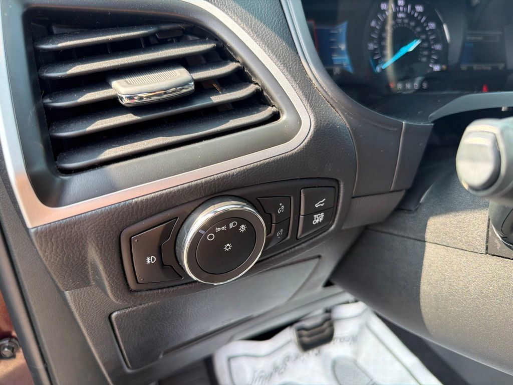 Used 2023 Ford Edge ST-Line AWD/4WD image 17