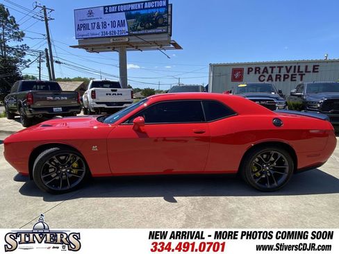 Used 2023 Dodge Challenger R/T Scat Pack w/ Plus Package image 5