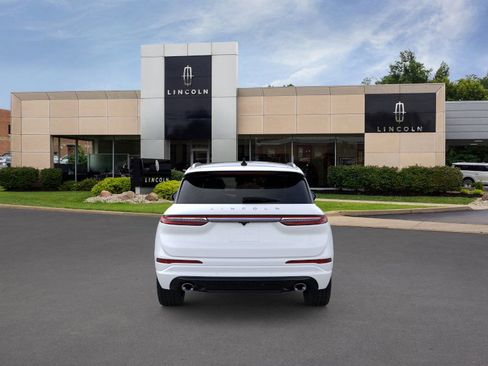 New 2024 Lincoln Corsair Grand Touring w/ Equipment Group 301A image 6