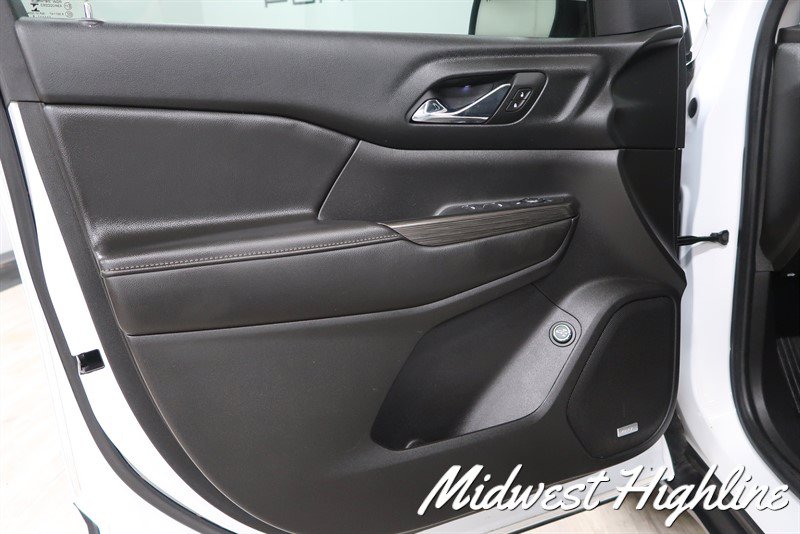 Used 2018 GMC Acadia SLT AWD/4WD image 12