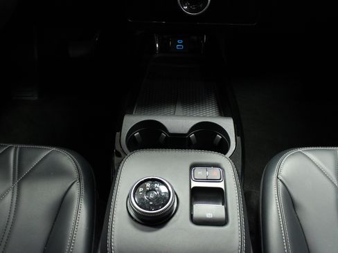 Used 2023 Ford Mustang Mach-E Select image 19