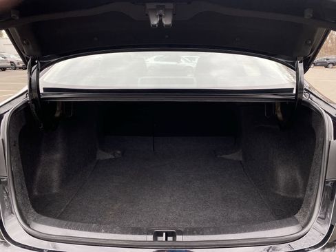 Used 2025 Toyota Corolla LE image 13