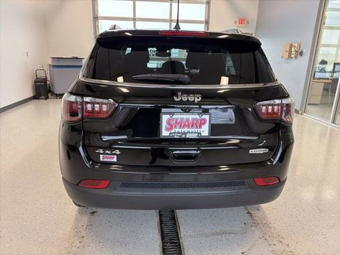 Used 2022 Jeep Compass Latitude w/ Convenience Group image 6