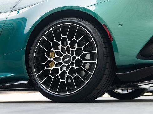 Used 2023 Aston Martin DBS Superleggera Volante RWD image 20