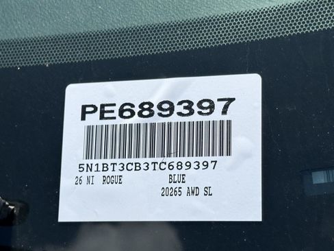 Used 2026 Nissan Rogue SL AWD/4WD image 14
