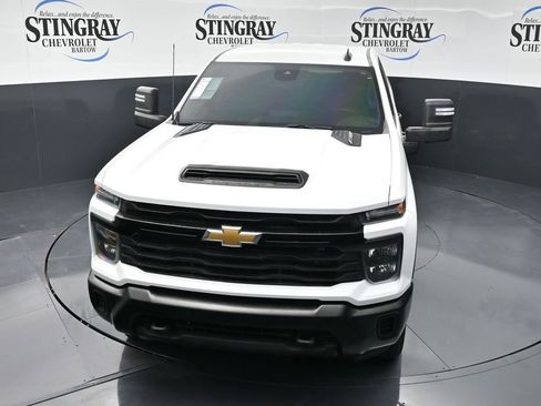 Used 2024 Chevrolet Silverado 2500 W/T image 10