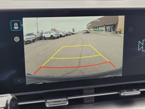 Certified 2025 Hyundai Kona SEL image 24