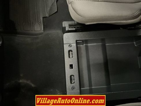 Used 2022 Ford F250 XLT w/ XLT Value Package AWD/4WD image 24