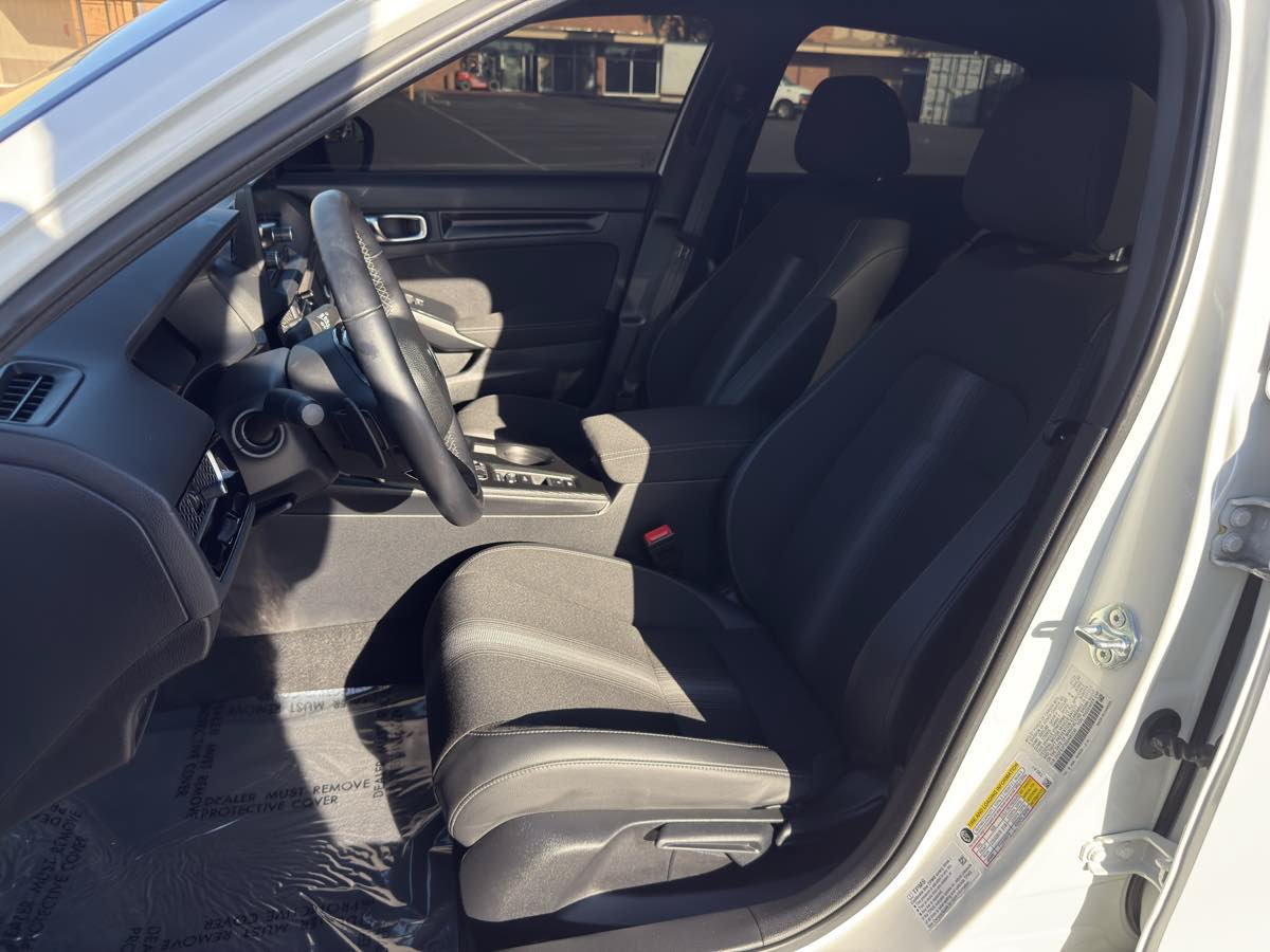 Used 2025 Honda Civic Sport image 12
