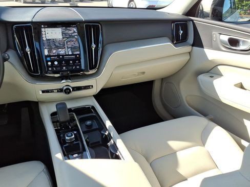 Certified 2024 Volvo XC60 B5 Plus w/ Protection Package Premier AWD/4WD image 14