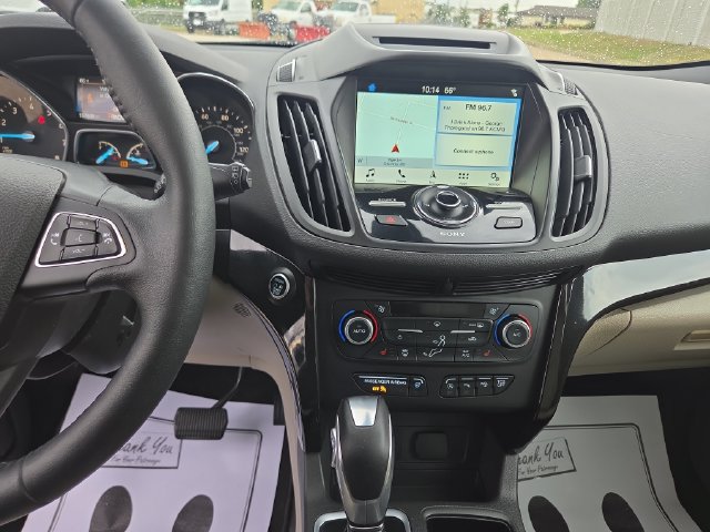 Used 2018 Ford Escape Titanium AWD/4WD image 16