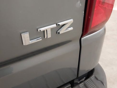 Used 2019 Chevrolet Silverado 1500 LTZ w/ LTZ Plus Package image 33