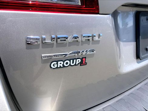 Used 2018 Subaru Outback 2.5i Limited AWD/4WD image 31