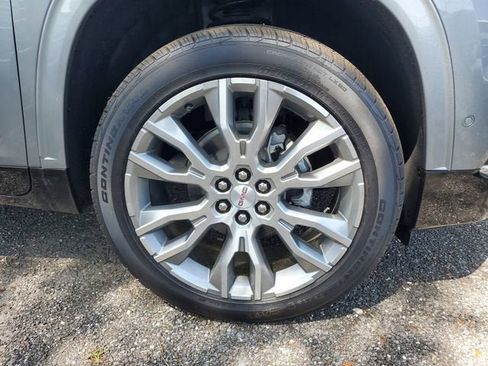 New 2026 GMC Acadia Denali w/ Super Cruise Package FWD image 6
