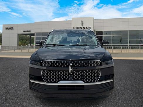 New 2026 Lincoln Navigator Premiere AWD/4WD image 8