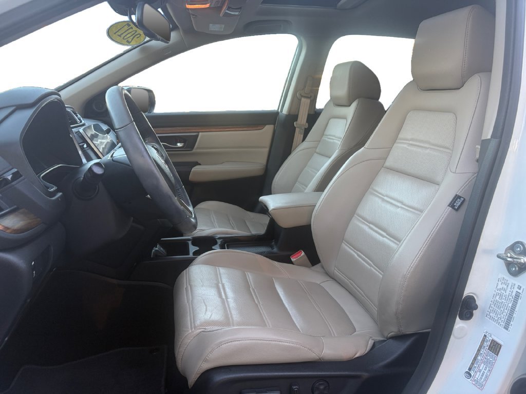 Used 2017 Honda CR-V Touring image 11