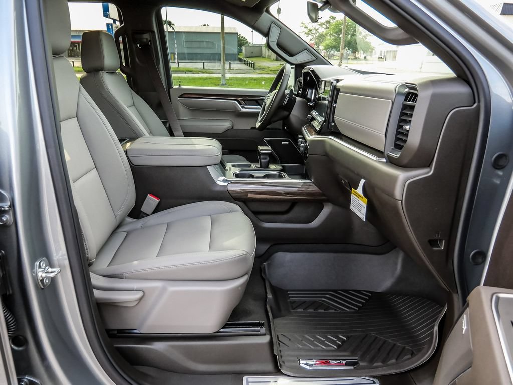 New 2026 Chevrolet Silverado 1500 RST AWD/4WD image 14