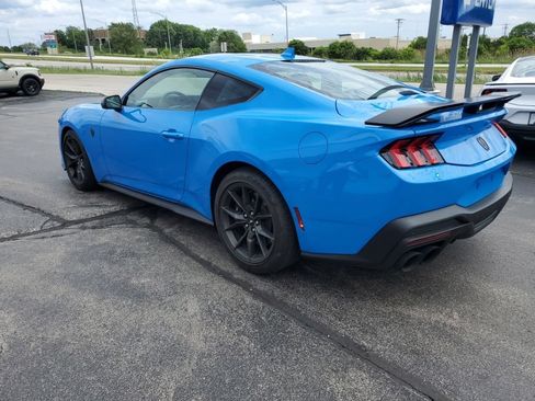 Used 2025 Ford Mustang Dark Horse RWD image 3