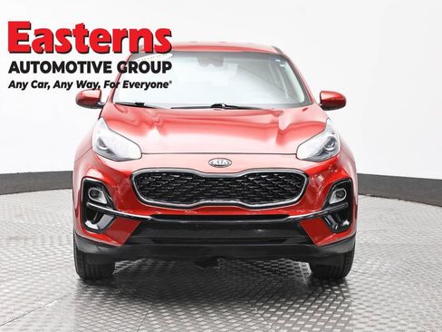 Used 2022 Kia Sportage LX AWD/4WD image 2