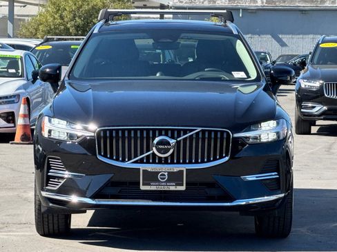 Certified 2023 Volvo XC60 T8 Ultimate image 11