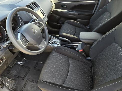 Used 2024 Mitsubishi Outlander Sport ES image 18